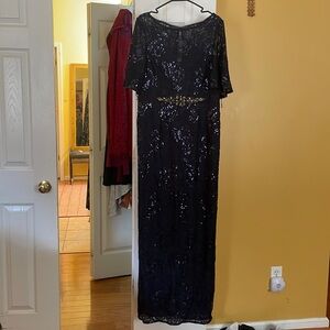 Navy blue. Very elegant gown. Size 14. Adrianna Papell.